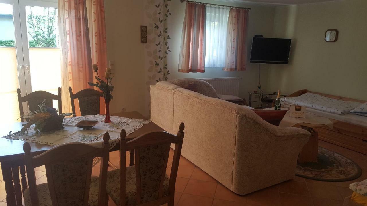 Ferienwohnung "Am Fechtertor- Eingang Zum Schlosspark" Putbus Dış mekan fotoğraf